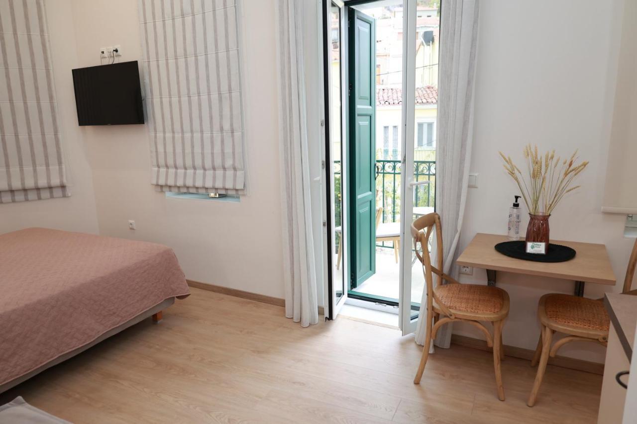 Appartement Platanos House à Plomari Extérieur photo