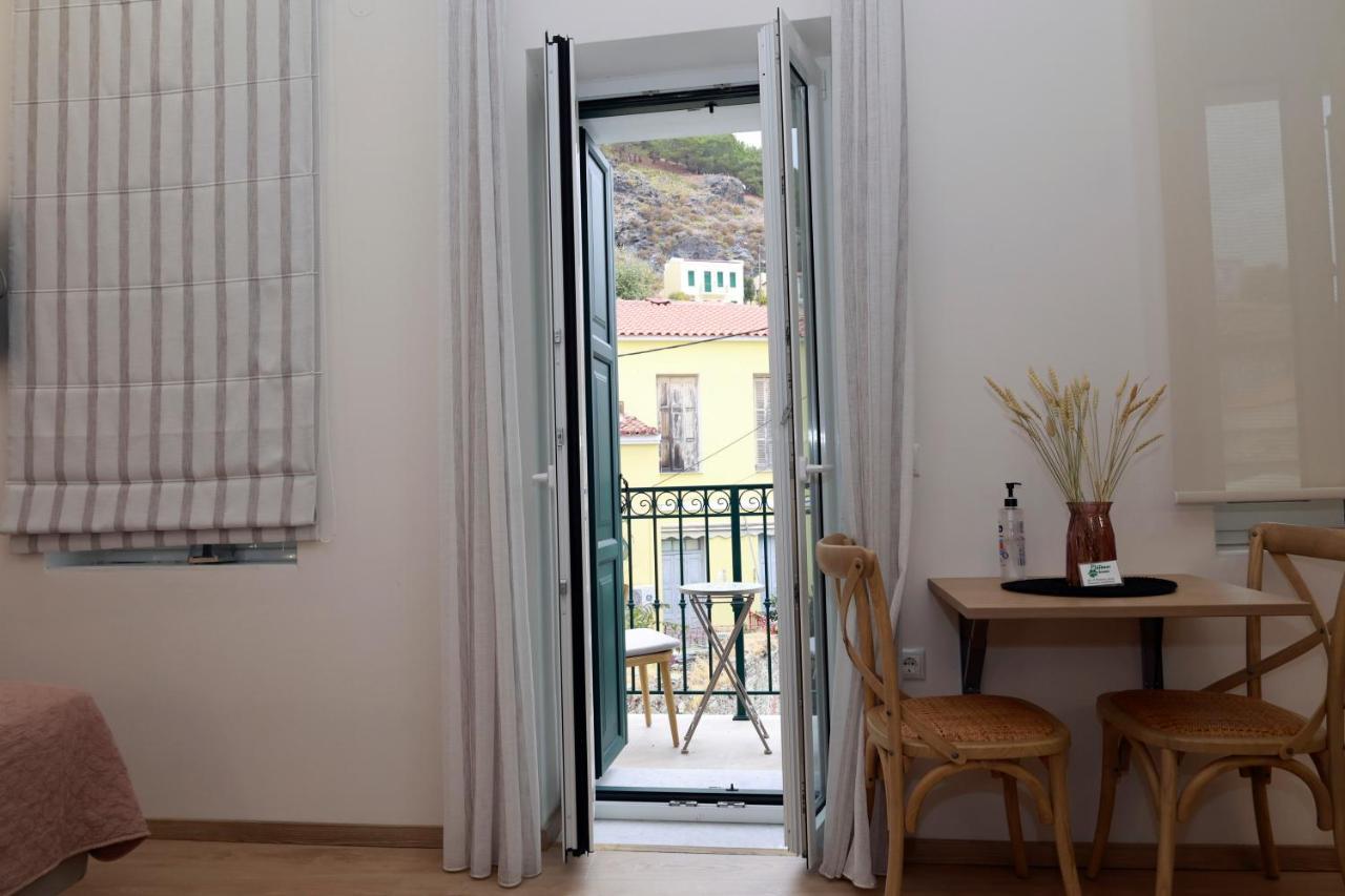 Appartement Platanos House à Plomari Extérieur photo