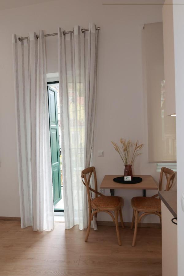 Appartement Platanos House à Plomari Extérieur photo